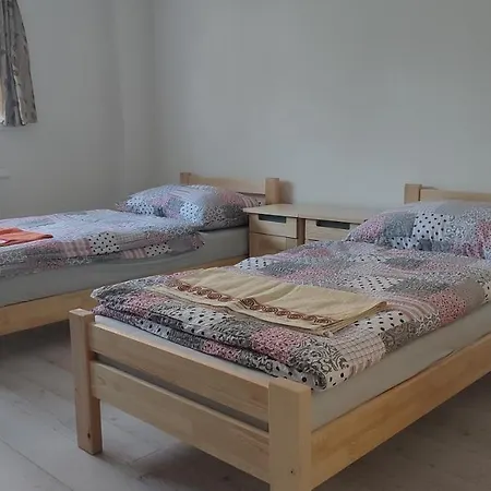Homestay szállás Privat Liska Lipótszentmiklós
